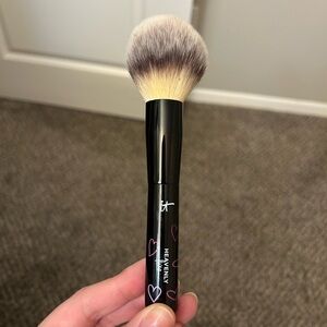 IT Cosmetics Heavenly Luxe Makeup Brush - powder